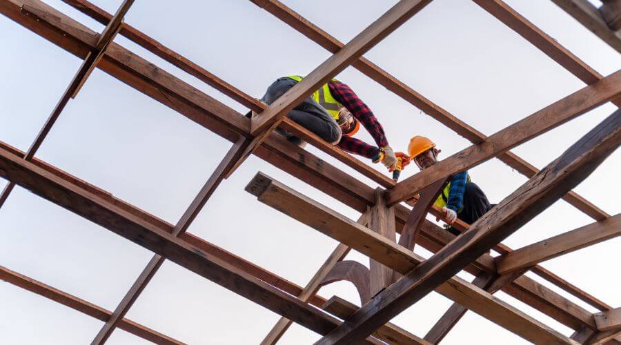 Expert Emergency Roof Repairs services in Hanston, KS